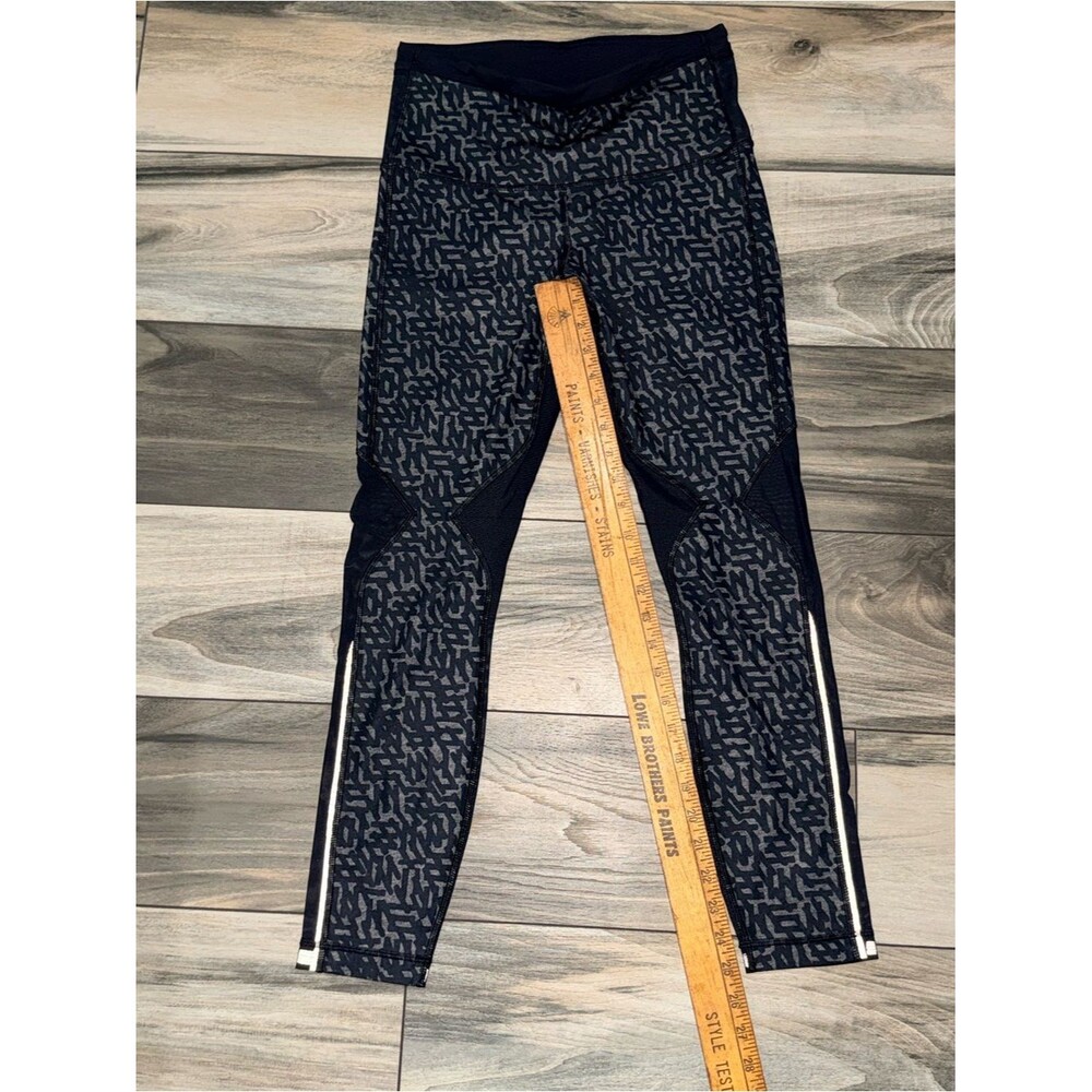 Lululemon run inspire crop II leggings featuring reflective stripes and Venting6